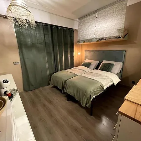 La Room: Seaside + Terrace + Parking مينتون